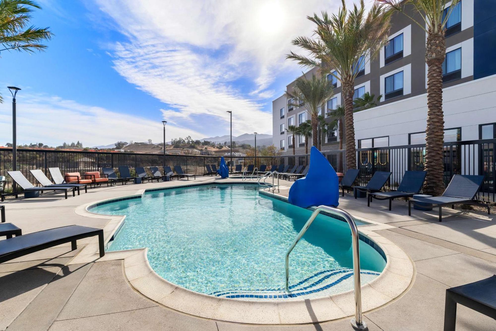 Hampton Inn & Suites Corona, Ca Esterno foto